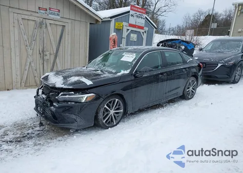 2024 Honda Civic Touring z USA, uszkodzony, nr VIN 2HGFE1F97RH303505